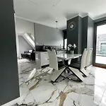 شقة Apartamenty-baltivia